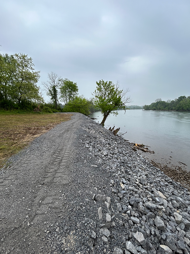 shoreline-protection-riprap-friendsville-blount-county-TN