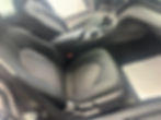 Siège de voiture en tissu propre et détaché après un nettoyage en profondeur par Service Automobile O.P. sur la Rive-Sud
