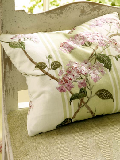 colefax and fowler.png