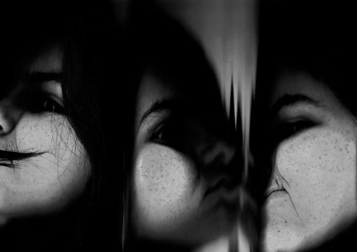 "Maleabilidades V" · Serie "Plasticidades: Rompiendo lo binario" · Ana Domínguez · Fotografía digital · Mayo 2023 · 4912 x 6970 píxeles