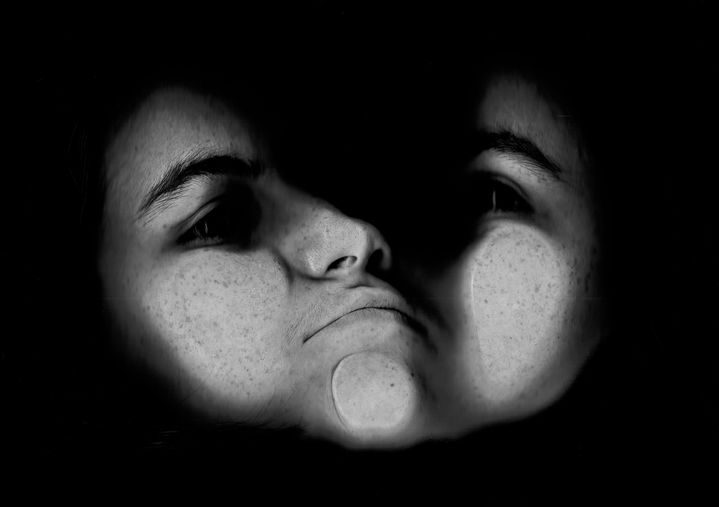 "Maleabilidades I" · Serie "Plasticidades: Rompiendo lo binario" · Ana Domínguez · Fotografía digital · Mayo 2023 · 4912 x 6970 píxeles