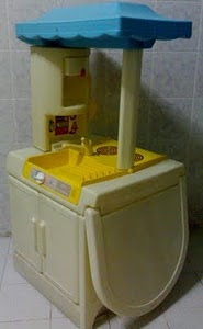 Oh...I loved playing with this ol' thing!