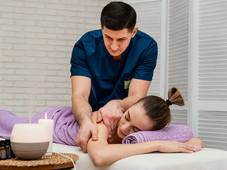 An Independent Massage Therapist in Denver