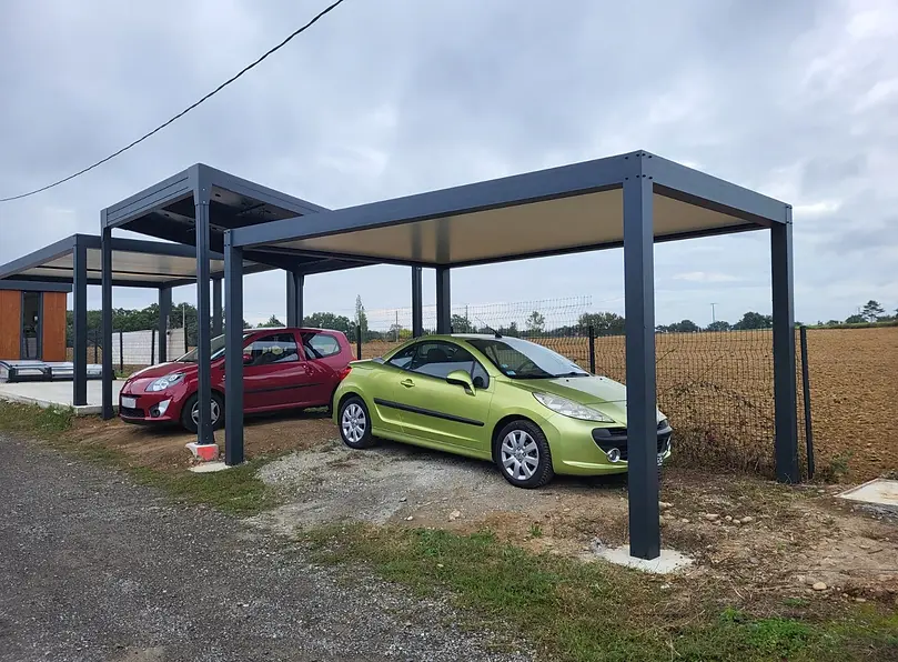 abri voiture carport solaire gers toulouse crealu diffusion.webp