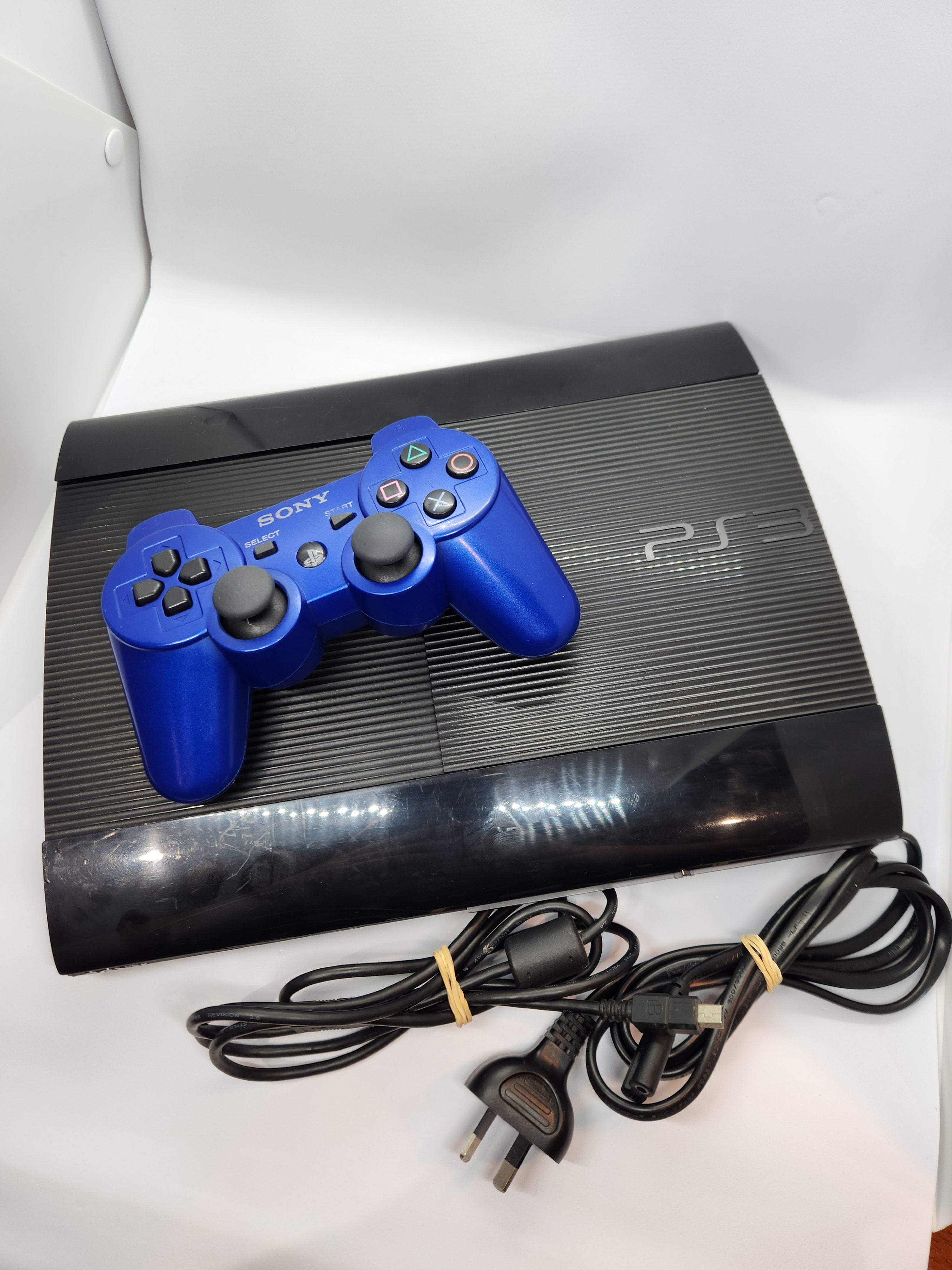PS3 Super Slim 500GB Console