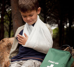 Primeiros socorros para um braço quebrado