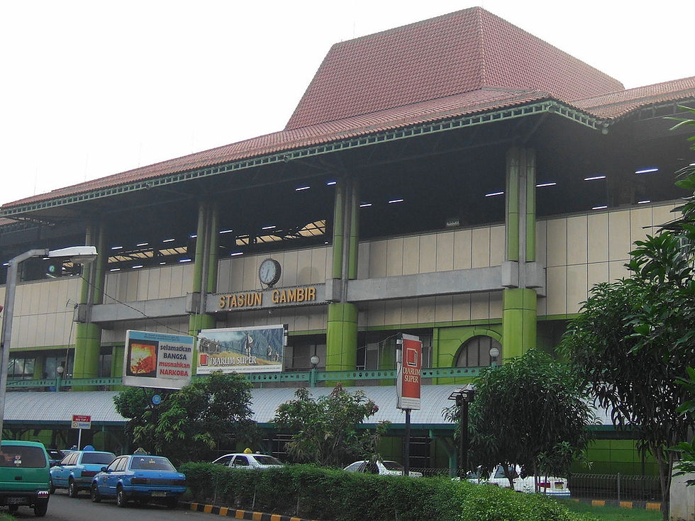 1200px-Gambir_Station_Jakarta