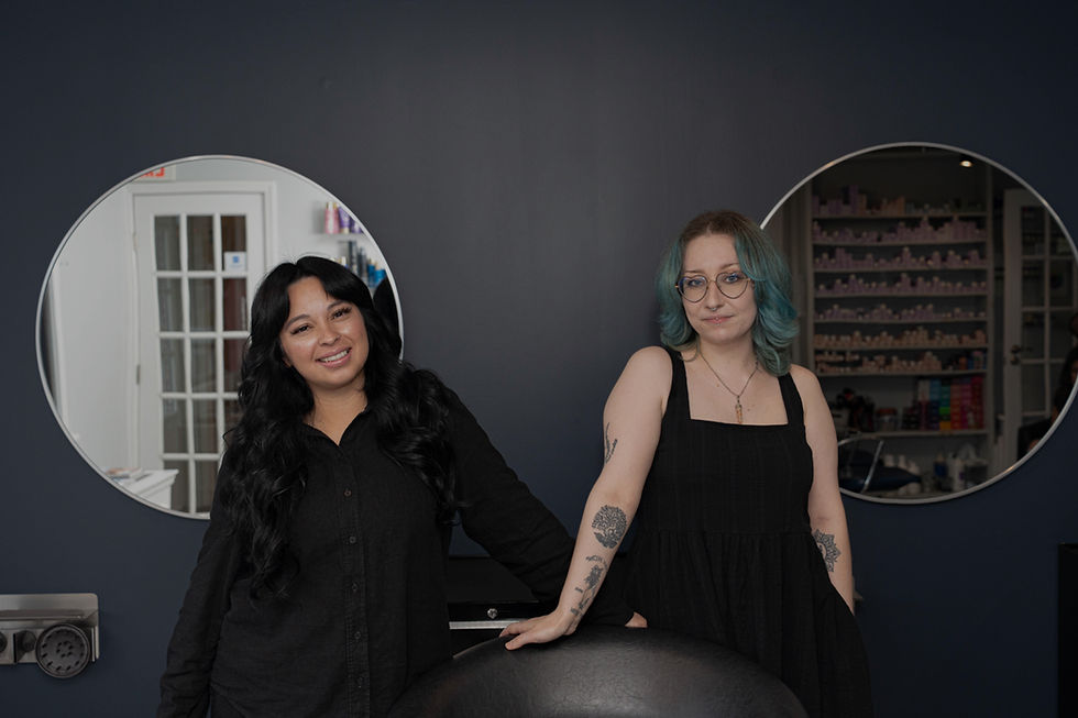 SalonHeadshots-149_edited.jpg