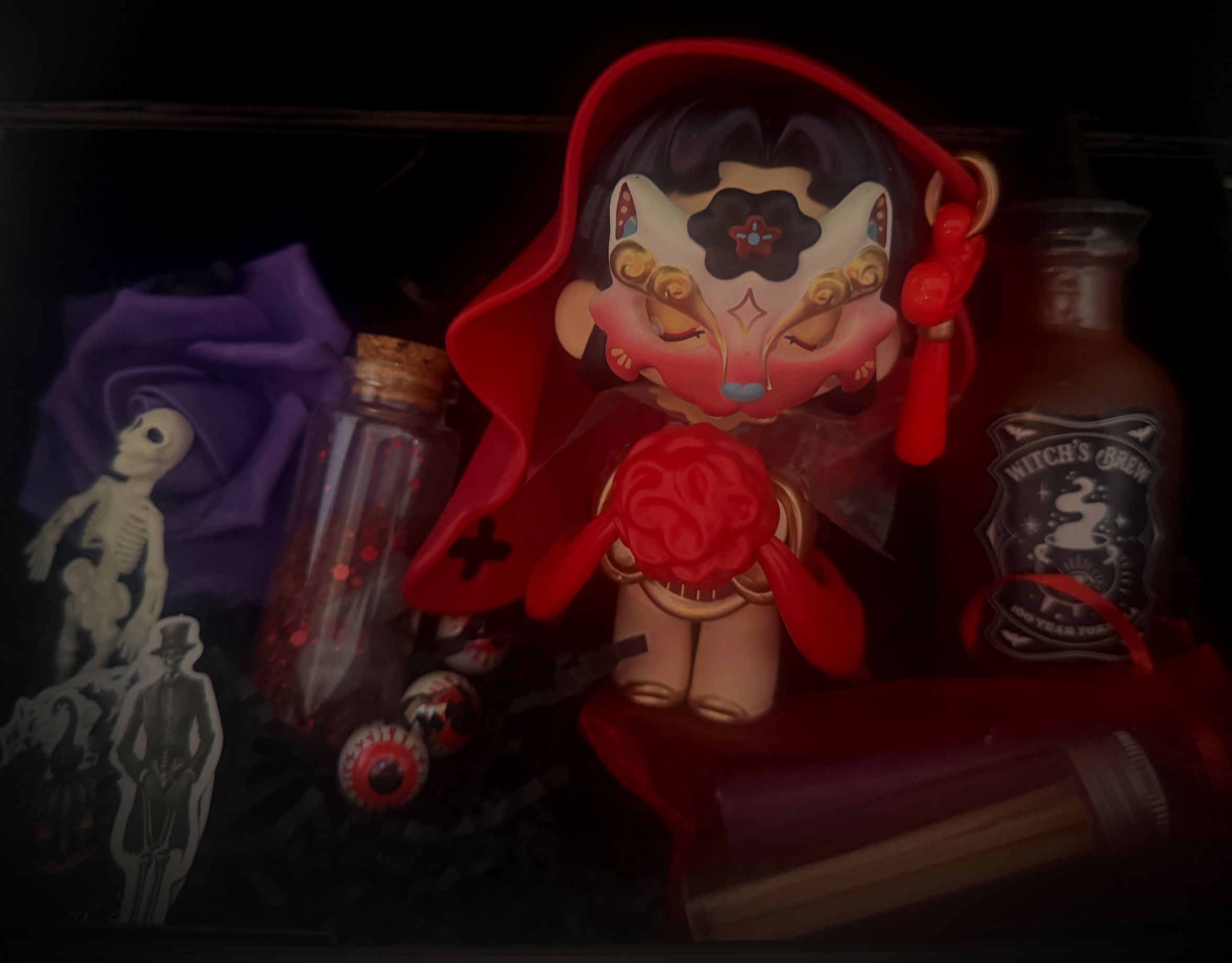 The Oracale Behind the Crimson Mask