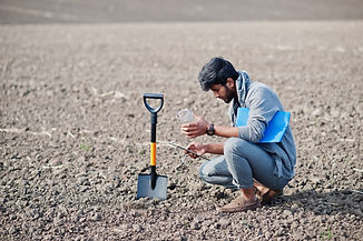 asian-agronomist-QJ49HQV.jpeg