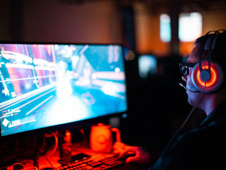 The World of Collegiate Esports and Scholarships
