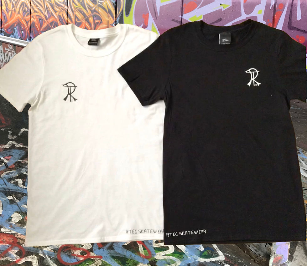 Thumbnail: Kids back logo skate tee