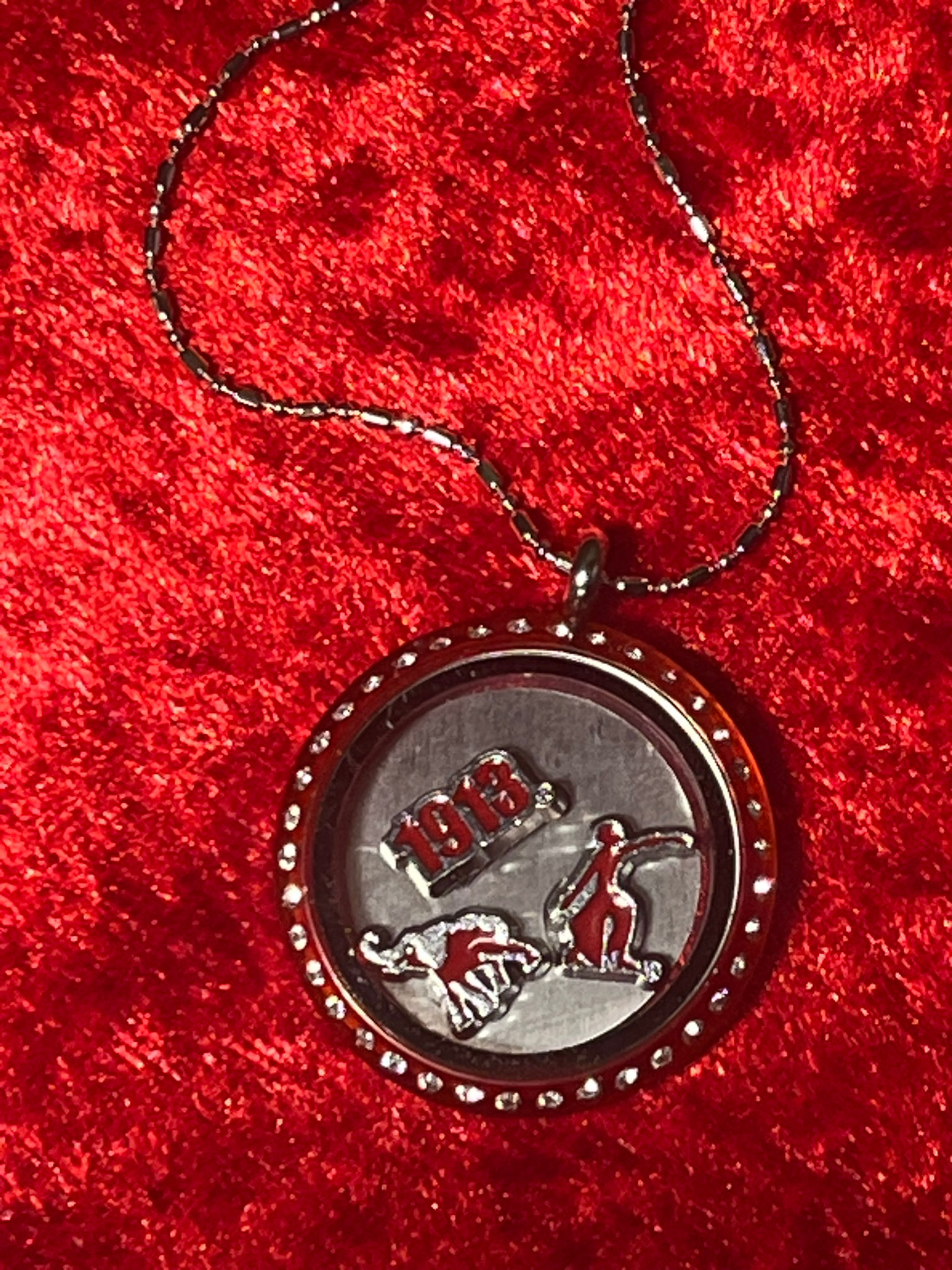 Locket - Acrylic Red