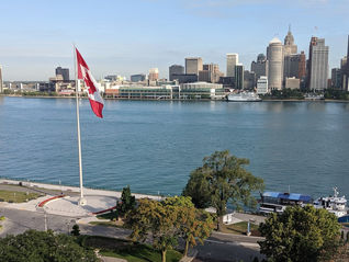 Vaccinated Travelers from Canada & Mexico May Enter U.S. at Land Borders & Ferry Crossings