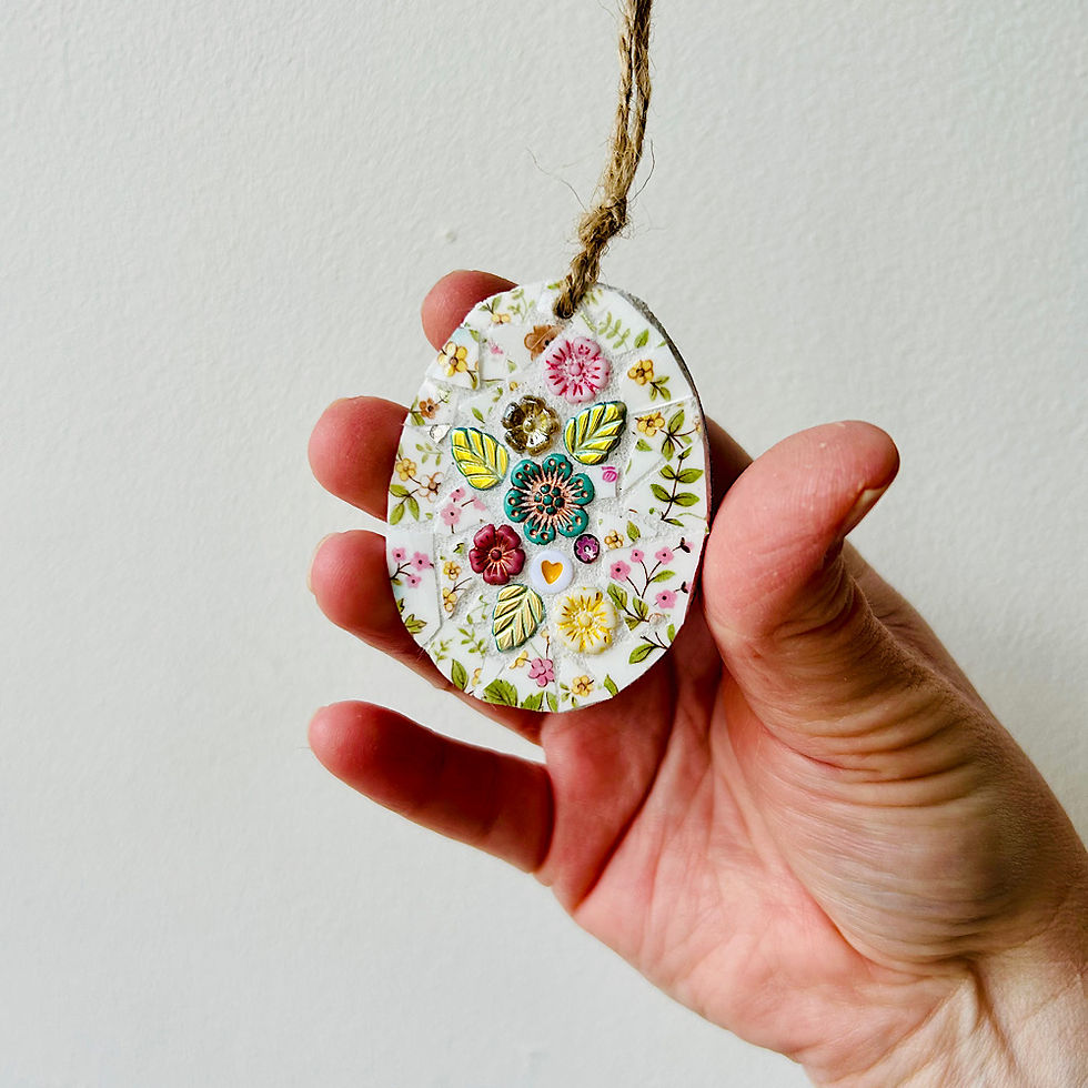 Thumbnail: Indoor Mosaic: Mini Floral Easter Egg