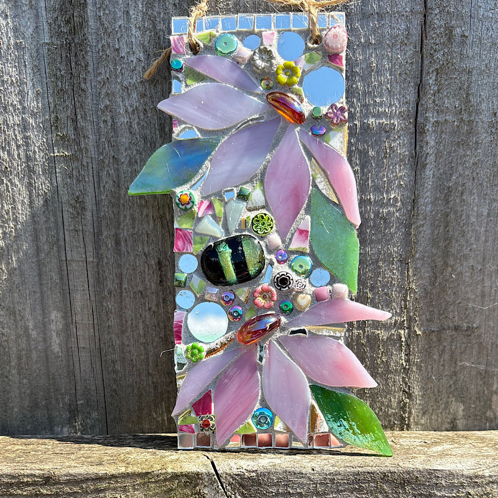 Outdoor Mosaic: Bee Hanger