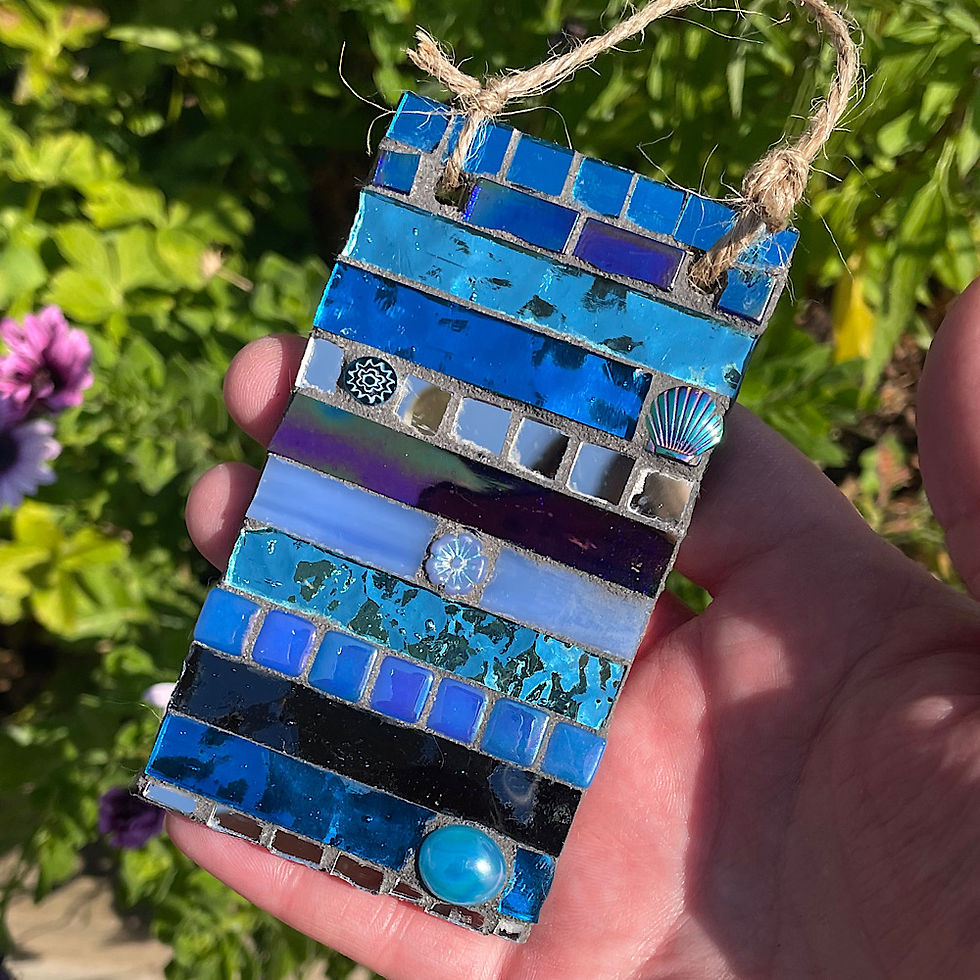 Thumbnail: Outdoor Mosaic: Slate hanger - Blue Lagoon