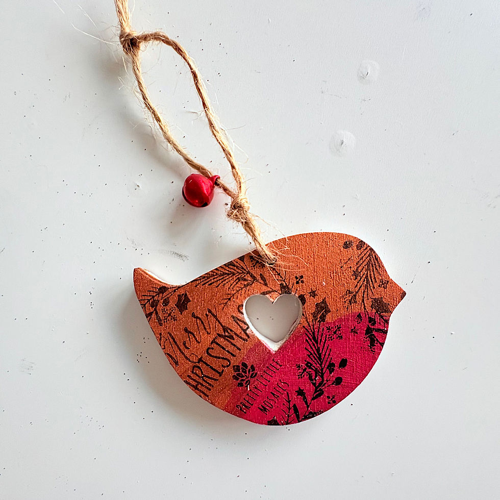 Thumbnail: Indoor Mosaic: Mini Heart Robin 