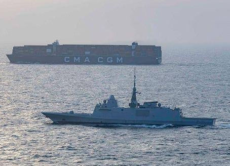 Saudação de Navios Mercantes e Resposta