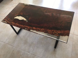Mesa Resinada