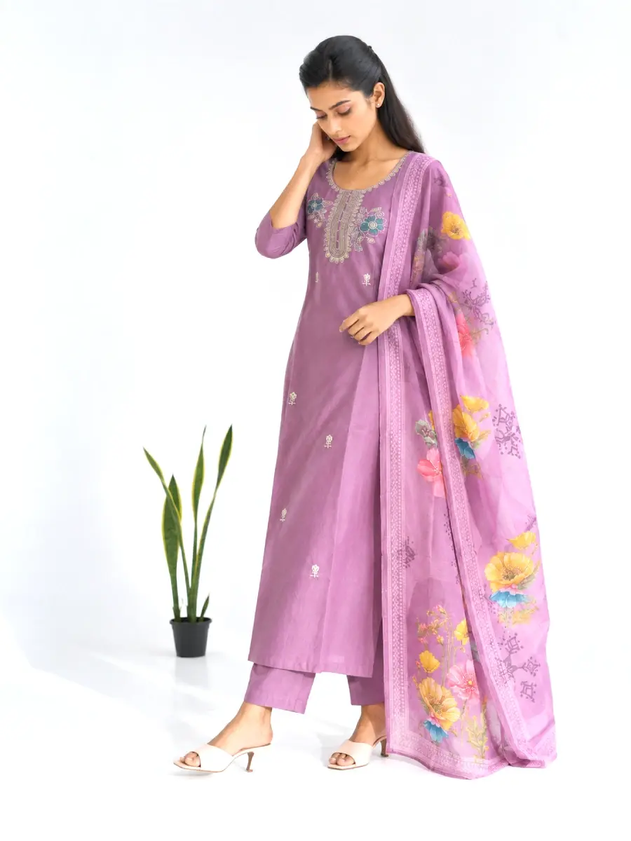 Thumbnail: Pastel Lilac 3 Piece Kurti Set with Floral Embroidery Designer full view