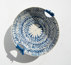 blue/white bowl