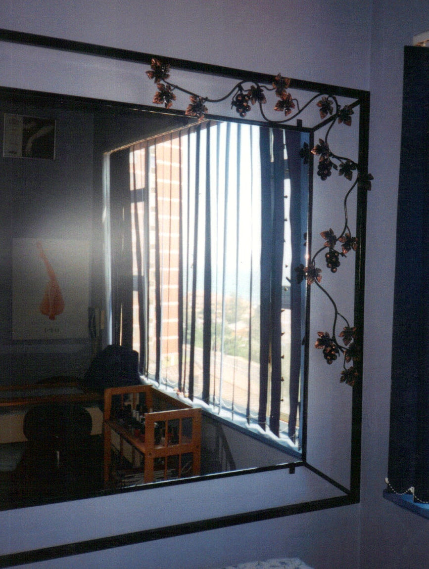 mirror_08.jpeg