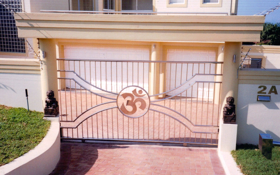 automated_steel_gates_11.jpeg