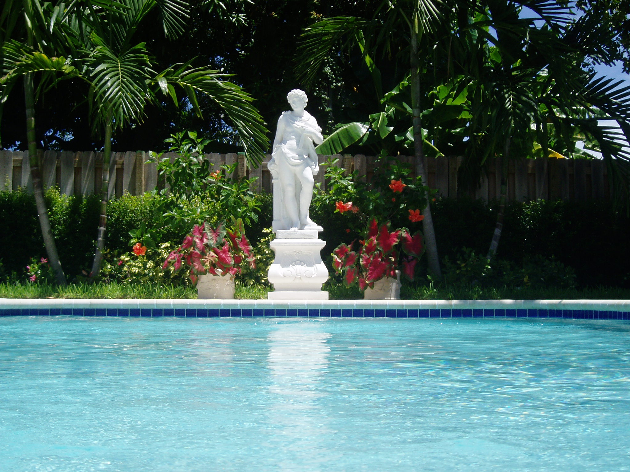 Statue