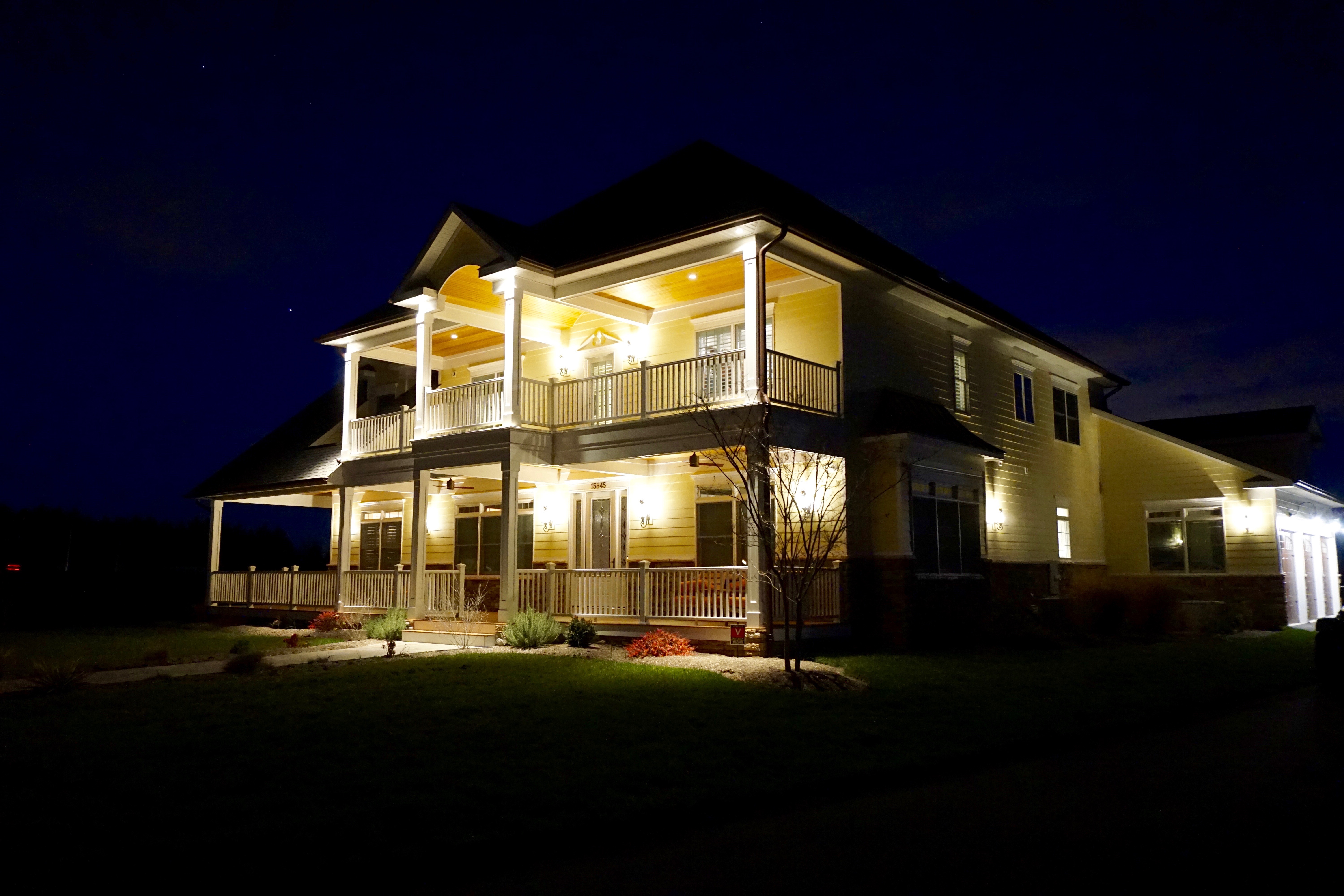 Brami Manor at Night