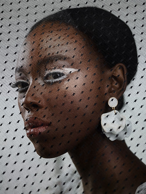 Isa Chic Petal Earrings