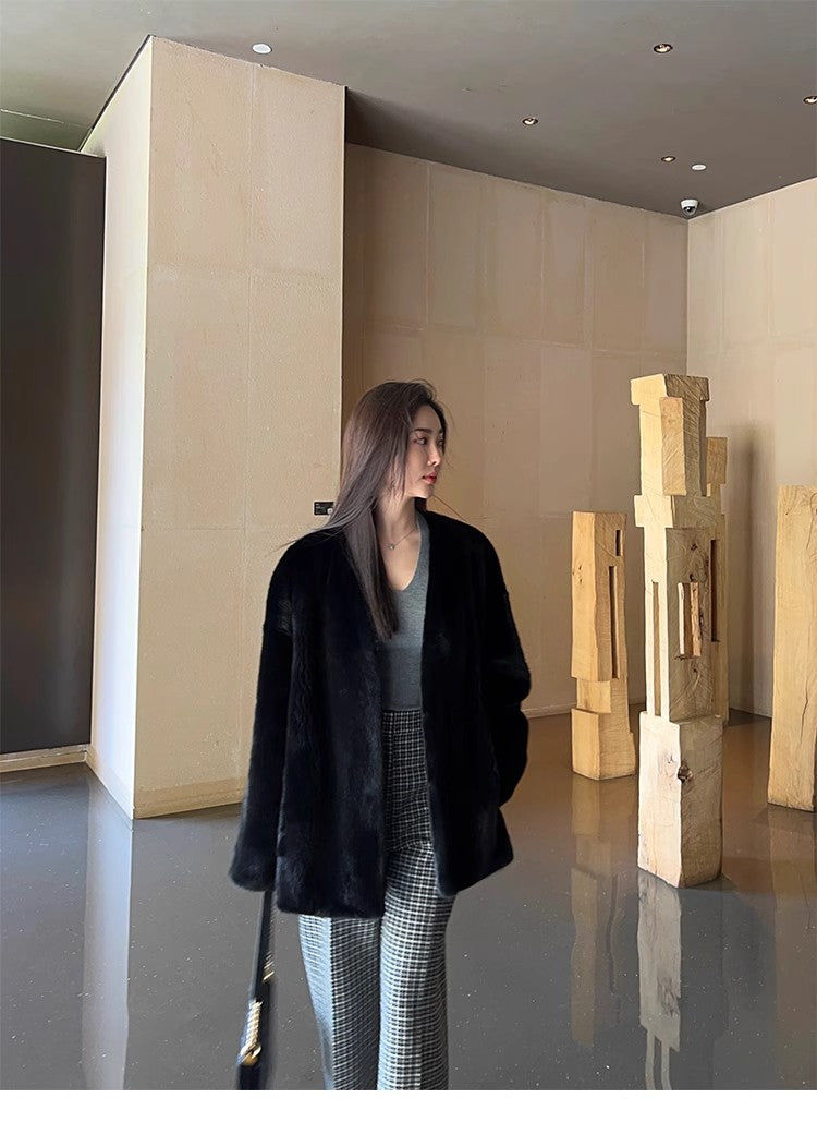 Miniatura: Swiss Snow Mink Velvet Fur Coat