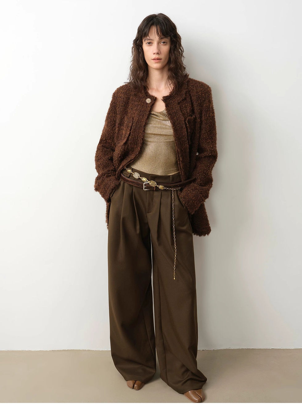 Miniatura: Italian Imported Haute Couture Tailored Tweed Jacket With Gold Buttons for Women