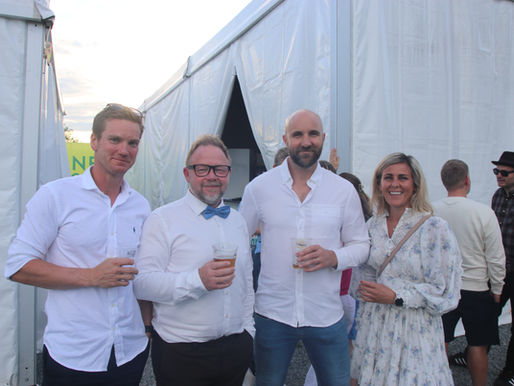 Fra forsikring til latter og livsglede