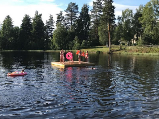Badedammen på Raufoss er fortsatt åpen for bading