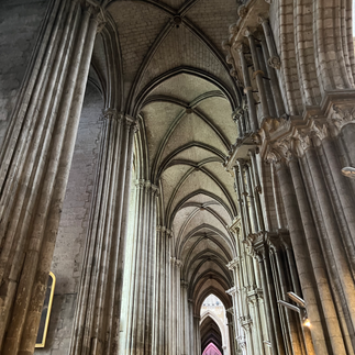 Cathedral Notre-Dame Inside hall