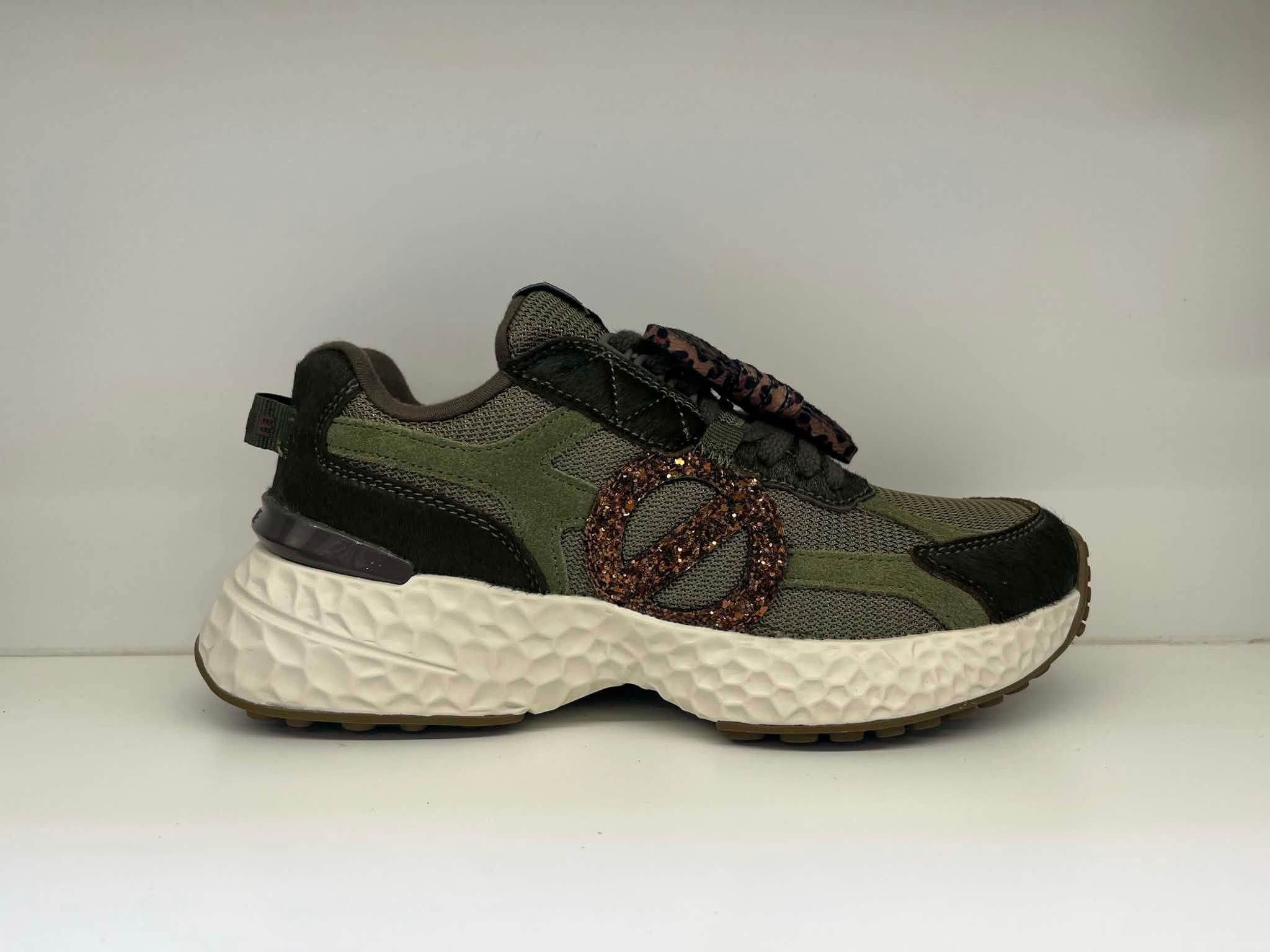 NO NAME CARTER 2.0 RUNNER W
