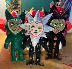 Doomy Dolls