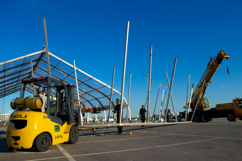 Serviço de Carregadores para eventos, especializada em montagem e desmontagem, desde infraestrutura, cenografia, mobiliário, alimentos, bebidas, som e luz.