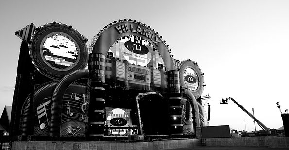 Serviço de Carregadores para eventos, especializada em montagem e desmontagem, desde infraestrutura, cenografia, mobiliário, alimentos, bebidas, som e luz. Carregadores para Eventos, Carregadores RJ, Carregadores Rio de Janeiro, Serviço de Carregadores, Carregadores Eventos.