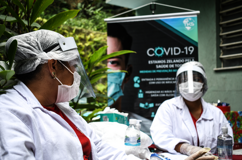 Serviço de Carregadores para eventos, especializada em montagem e desmontagem, desde infraestrutura, cenografia, mobiliário, alimentos, bebidas, som e luz.