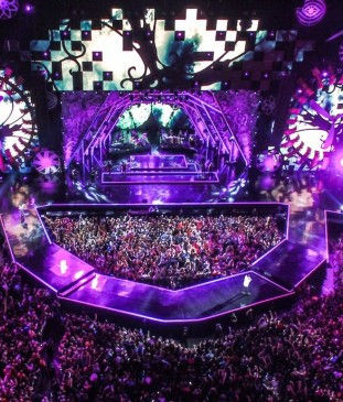 Serviço de Carregadores para eventos, especializada em montagem e desmontagem, desde infraestrutura, cenografia, mobiliário, alimentos, bebidas, som e luz.