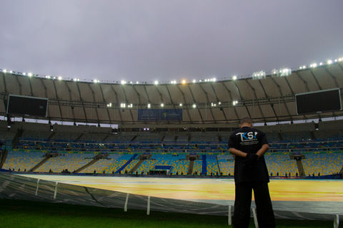 Serviço de Carregadores para eventos, especializada em montagem e desmontagem, desde infraestrutura, cenografia, mobiliário, alimentos, bebidas, som e luz. Carregadores para Eventos, Carregadores RJ, Carregadores Rio de Janeiro, Serviço de Carregadores, Carregadores Eventos.