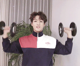 BTS Bangtan Secrets of Satoori Rap gif strong Jeon Jungkook doing weightlifting