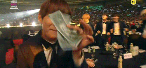 BTS Bangtan cash funny Kim Taehyung dancing gif V