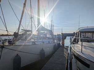 Kelly Peterson 44 sailboat used as a liveaboard boat in the UK marina