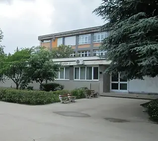 skola-1.webp
