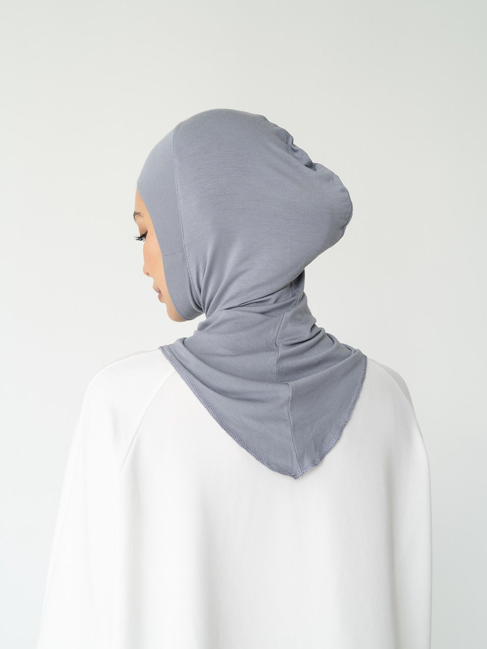 Küçük resim: Yeni Gri Bağcıklı Ümre Bone