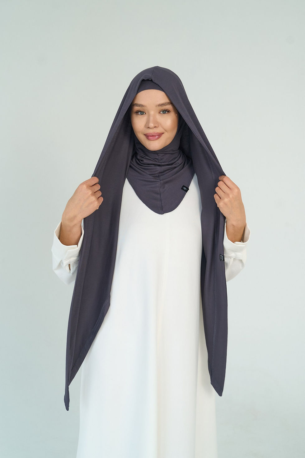 Küçük resim: Füme Jale Kapüşon Şal   