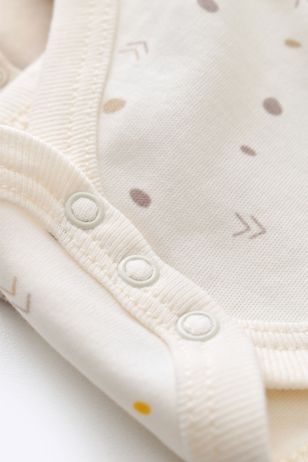 الصورة المصغرة: 2 Pcs Sleveless Body